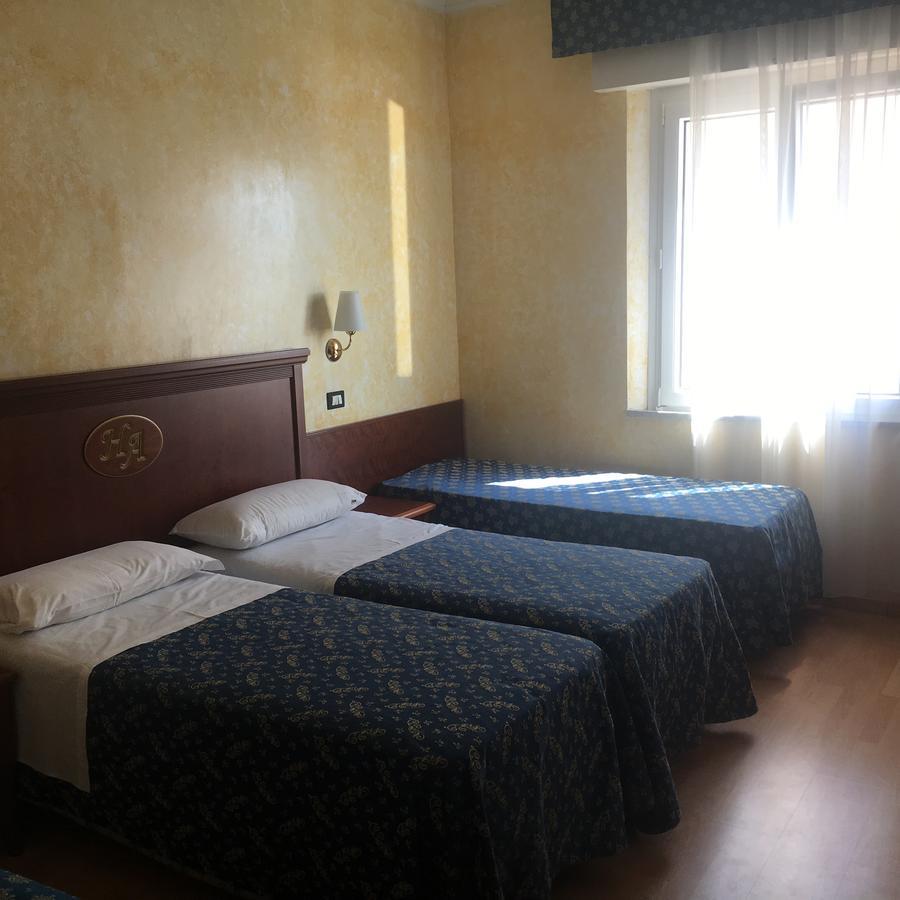 Hotel Alexander *