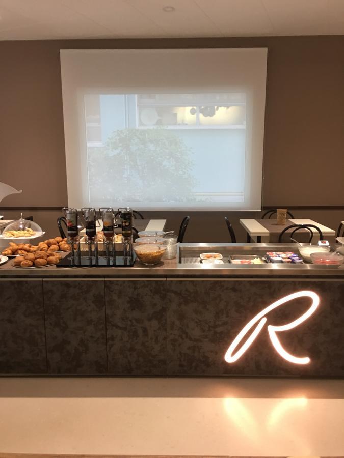 Ricci Hotel 2*