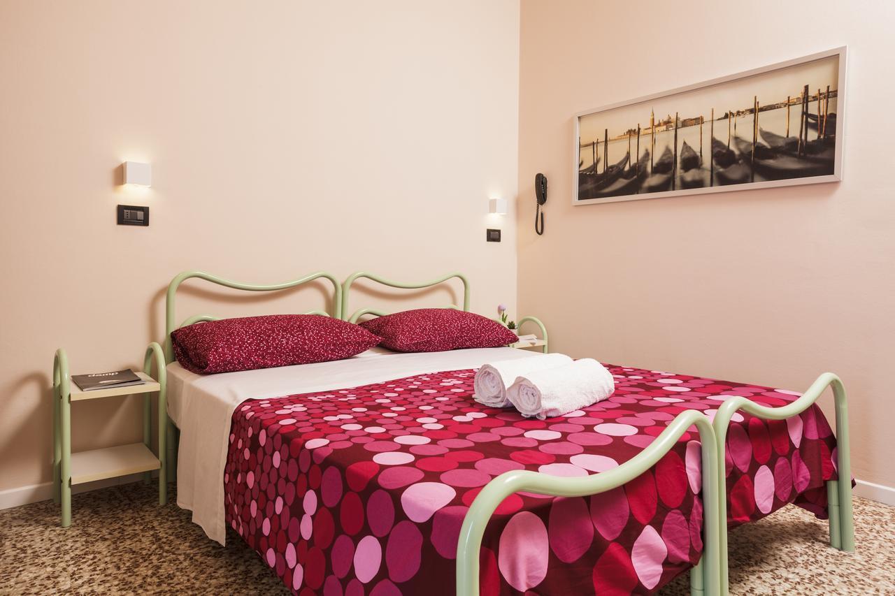 Paris 3* Rimini