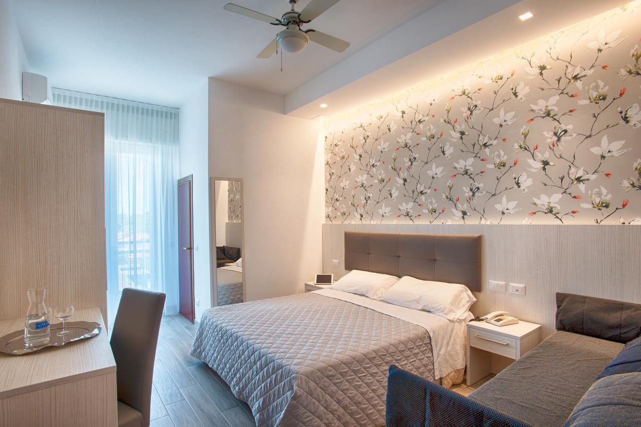 Mirabel 3* Rimini