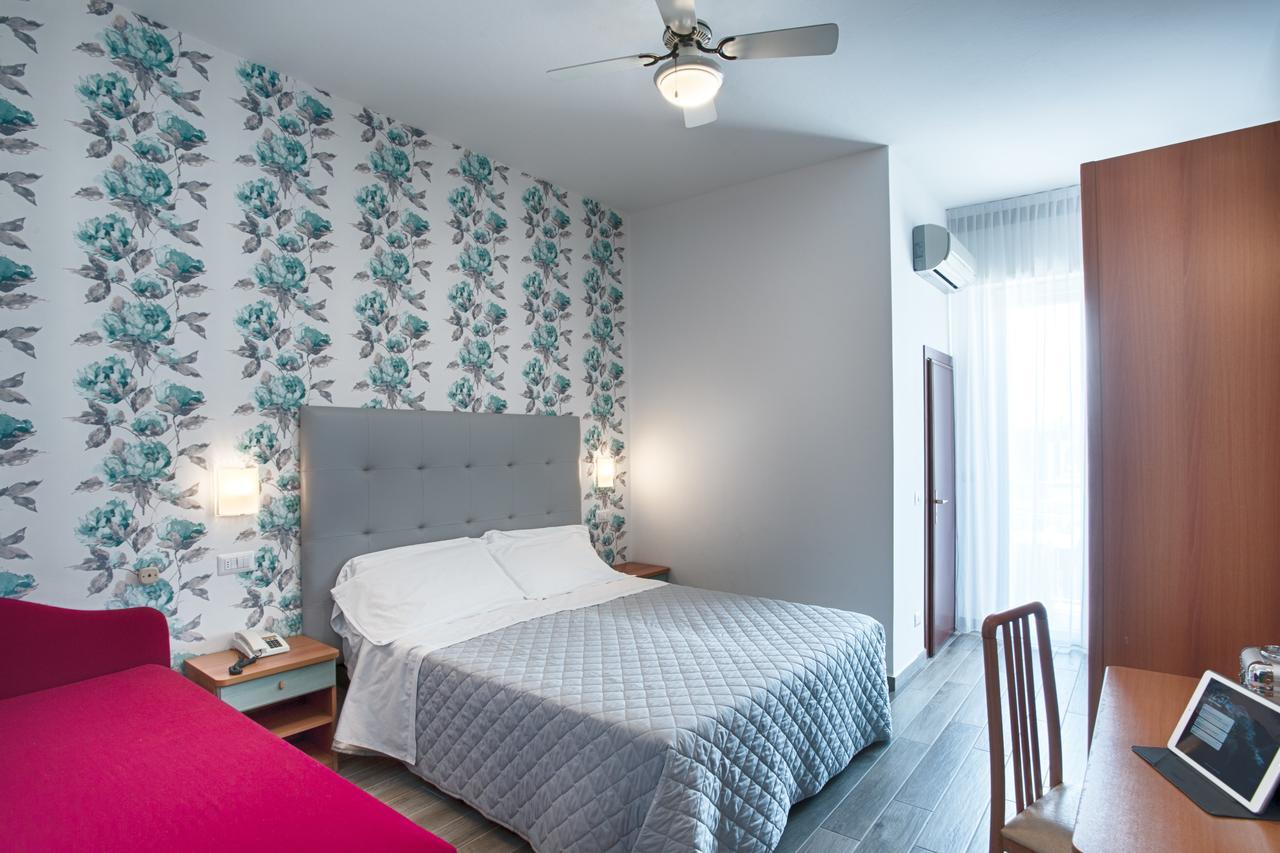 Hotel Mirabel 3*
