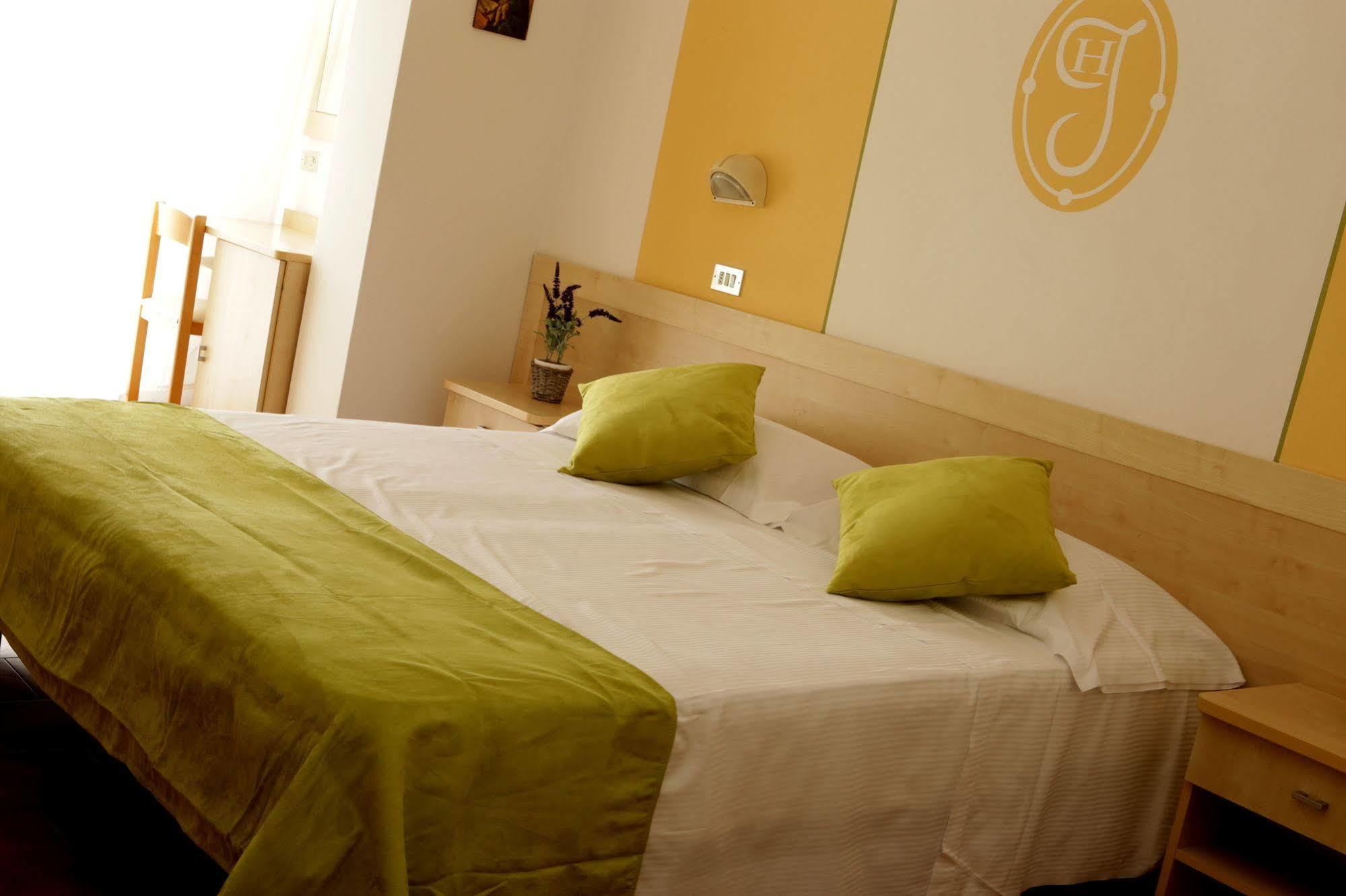 Hotel Jolie