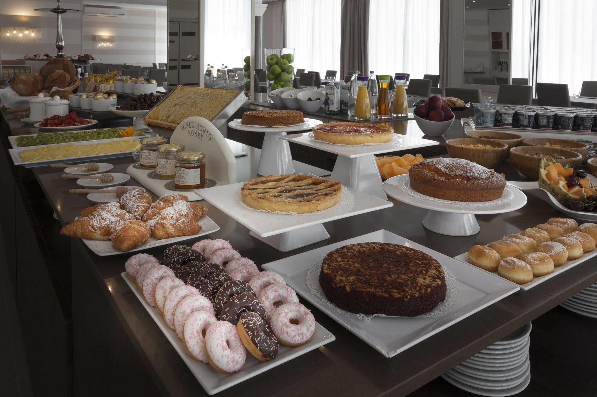 Bianca Hotel Rimini