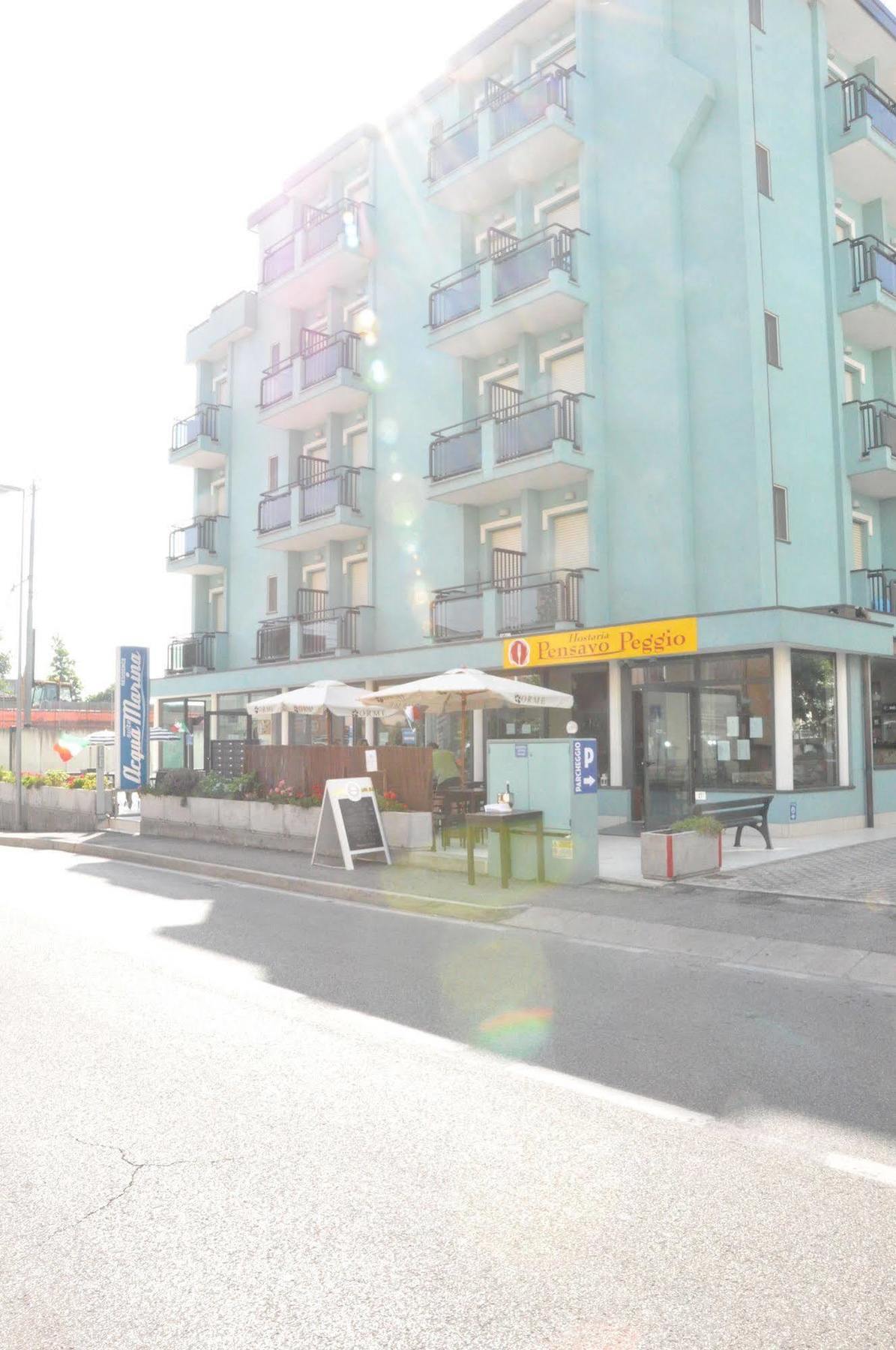 Acqua Marina Aparthotel 3*