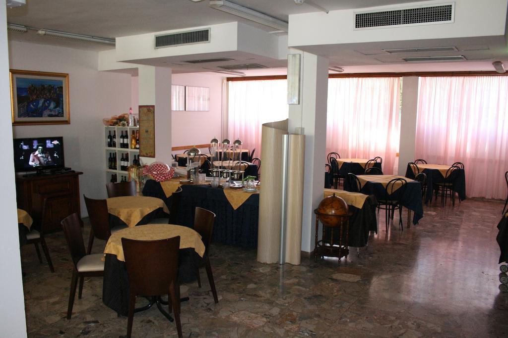 Hotel Roxy Floridiana 3*