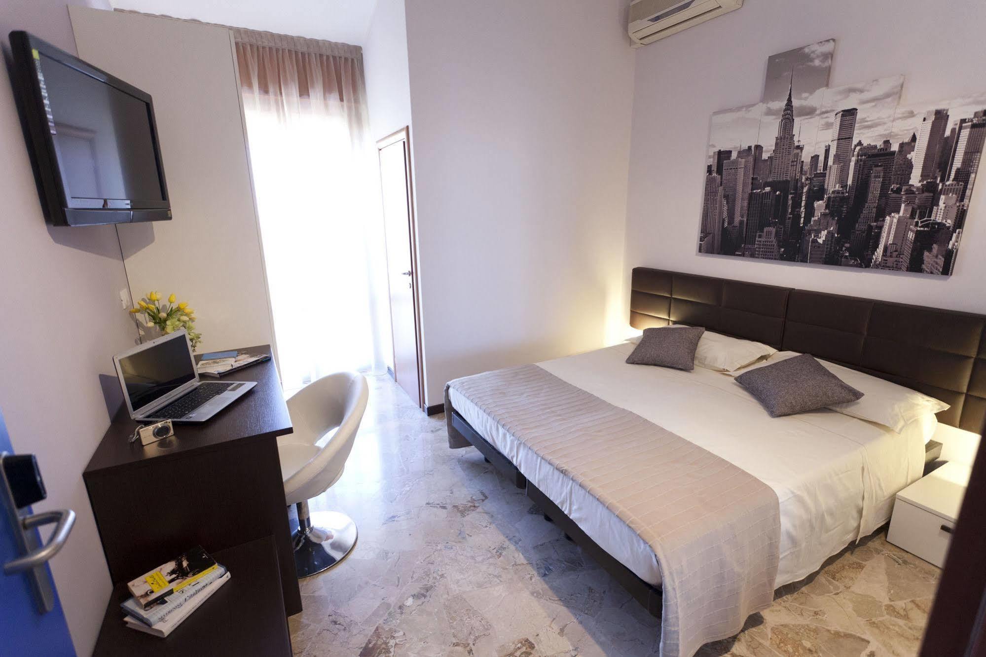 Fabrizio Hotel 3*