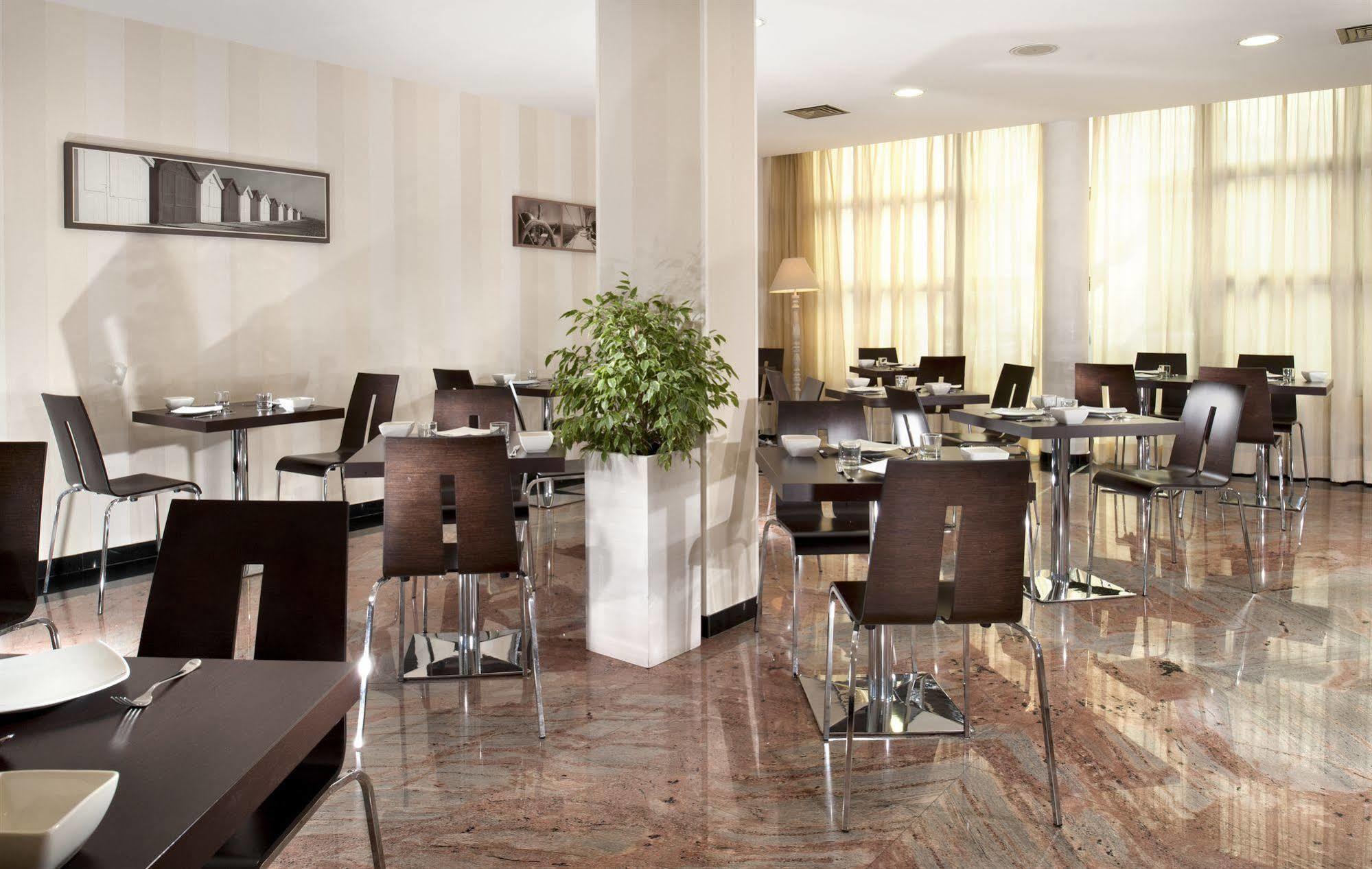 Hotel Astoria 4*