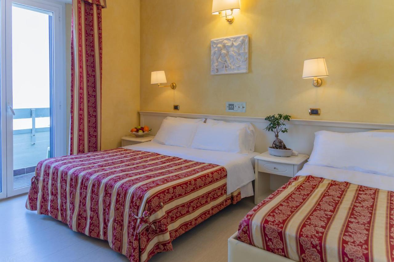 Hotel Executive La Fiorita 4*