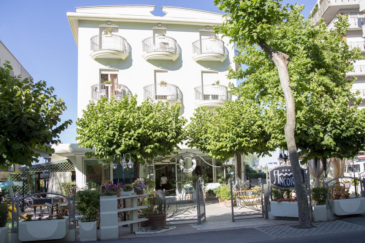 Hotel Ancora 3*