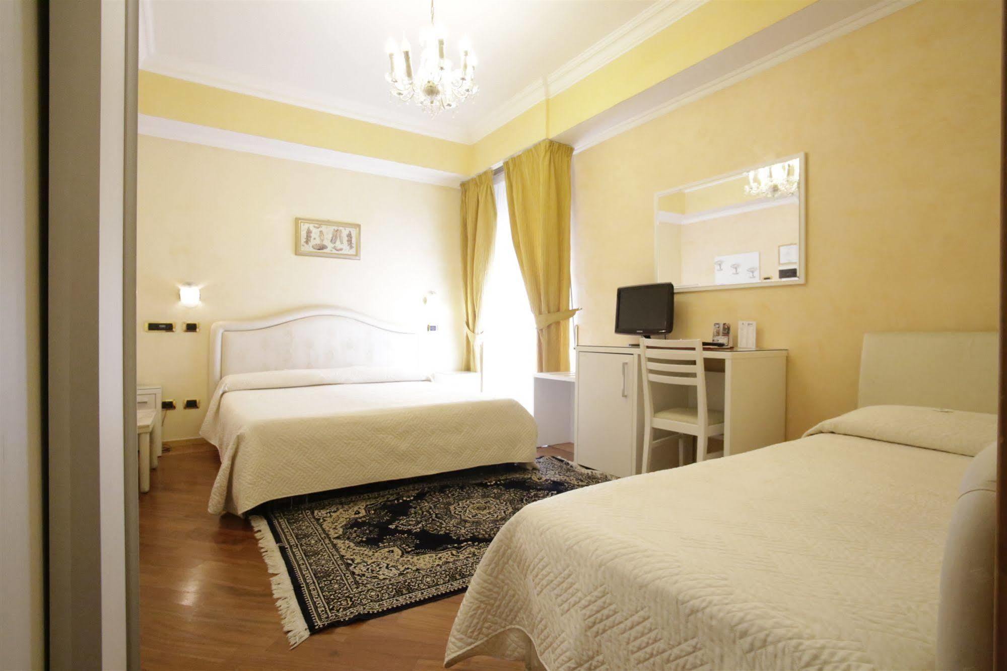 Vienna Ostenda E Ristorante Il Danubio Rimini