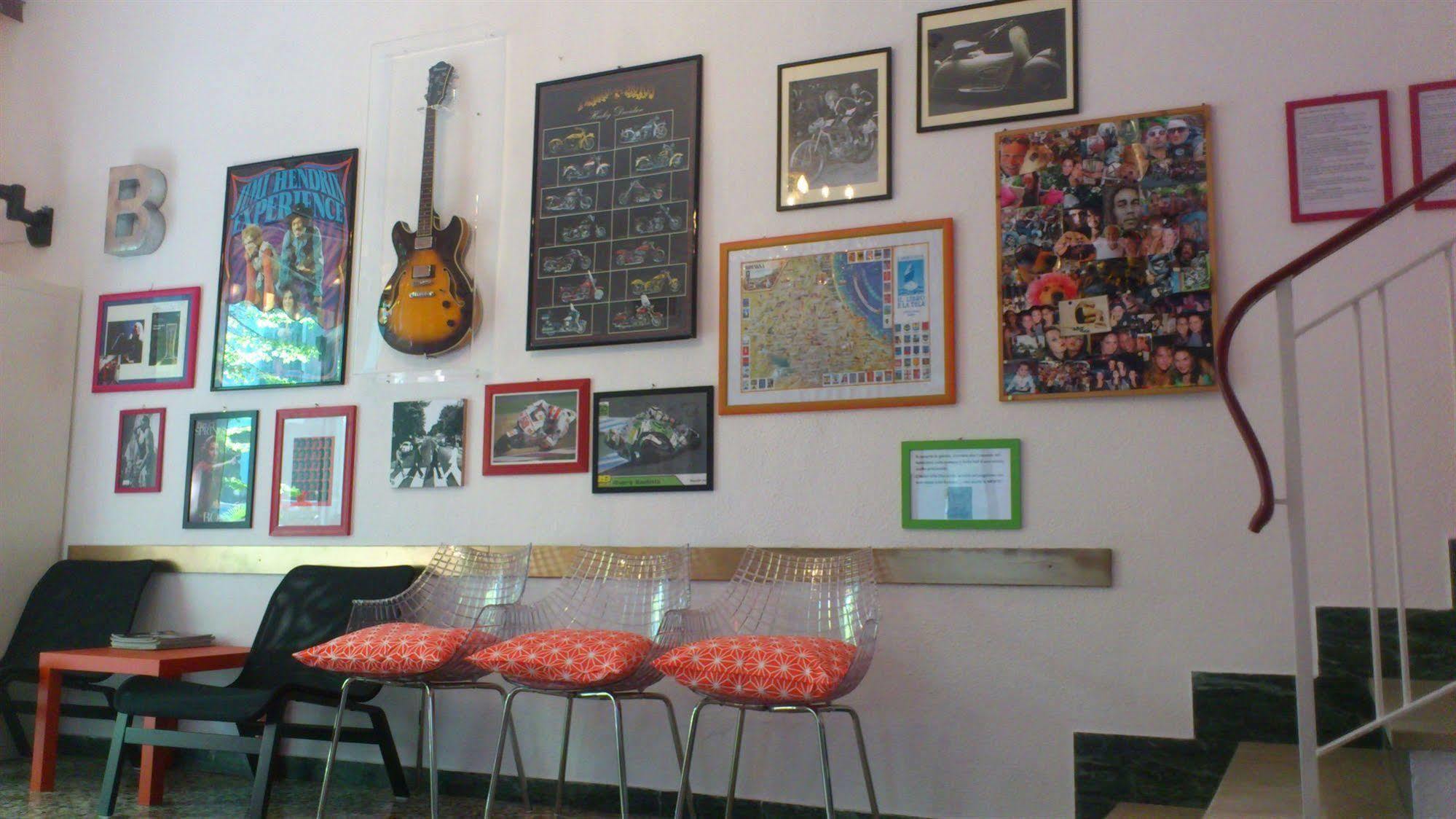 Elia Hotel 2*