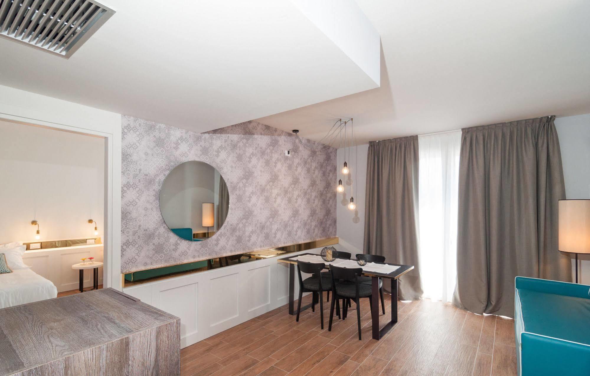 Residence Ten Suite * Rimini