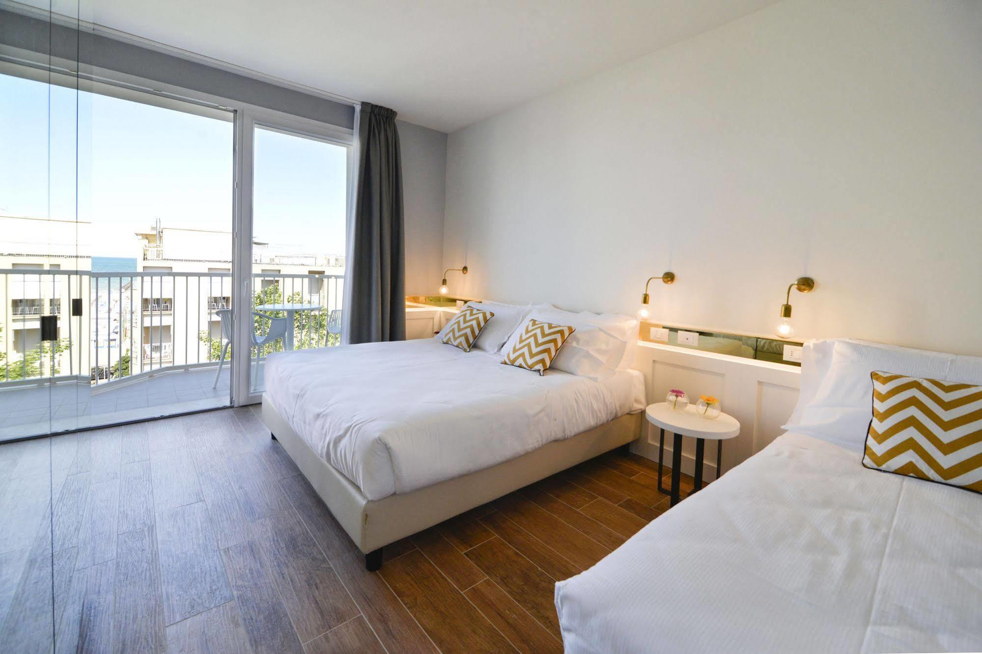 Apartment Residence Ten Suite Rimini