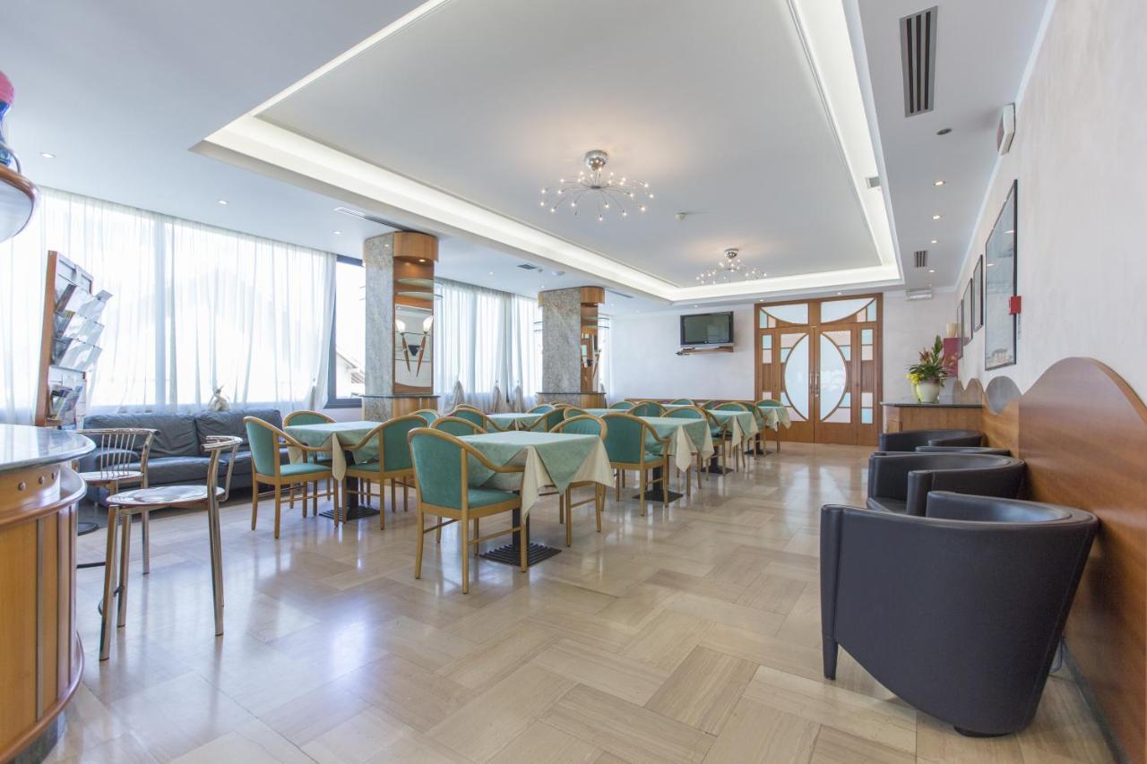 Metropole Hotel 3*