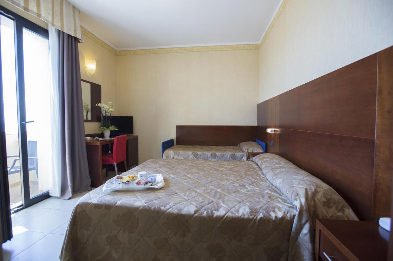 Metropole 3* Rimini