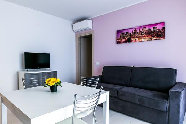 Residenza Riva Azzurra Aparthotel 2*