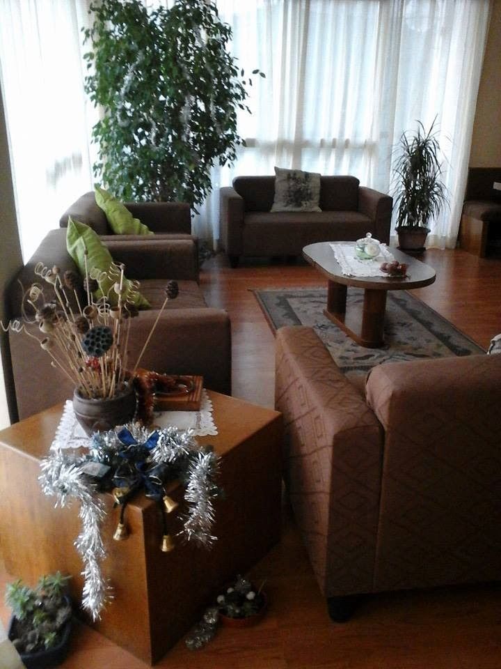 Annetta 3*