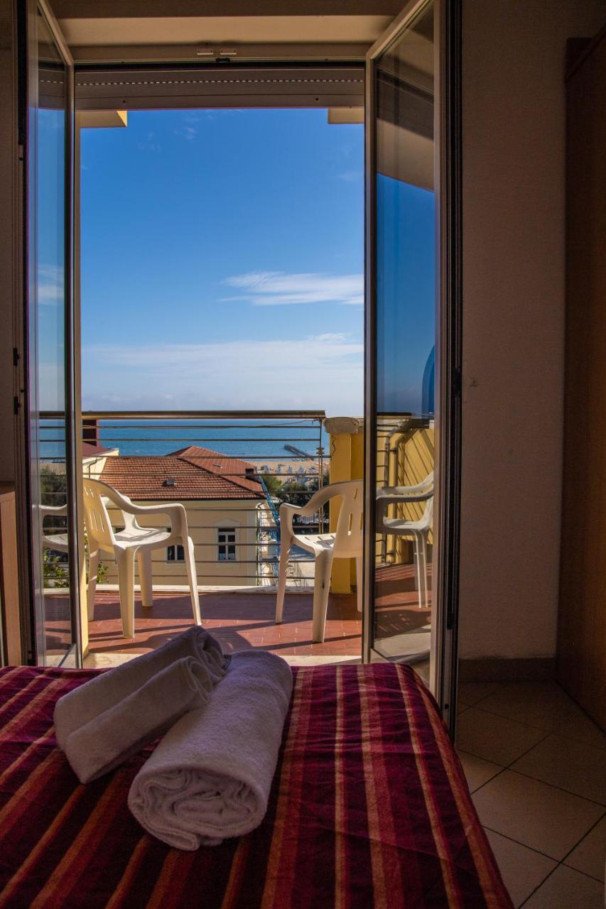 Beverly 3* Rimini