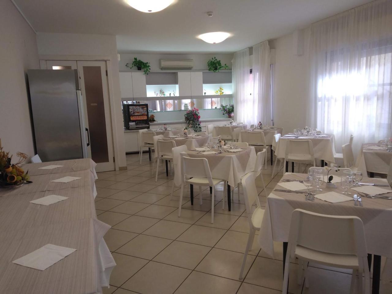 Hotel La Bella *