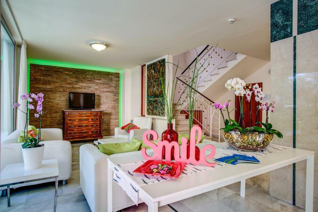 Hotel Konrad Marebello