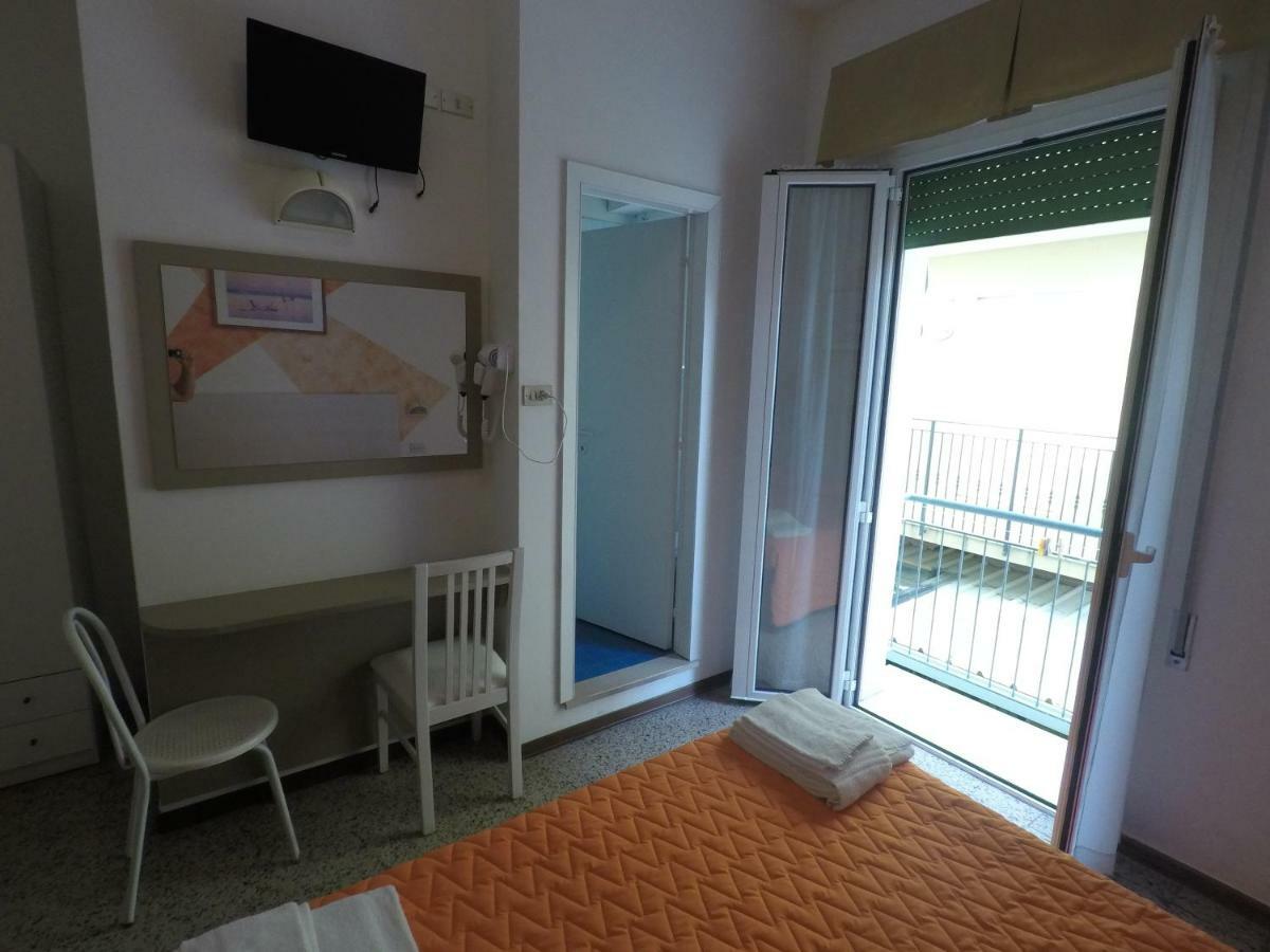 Alevon Hotel 3*