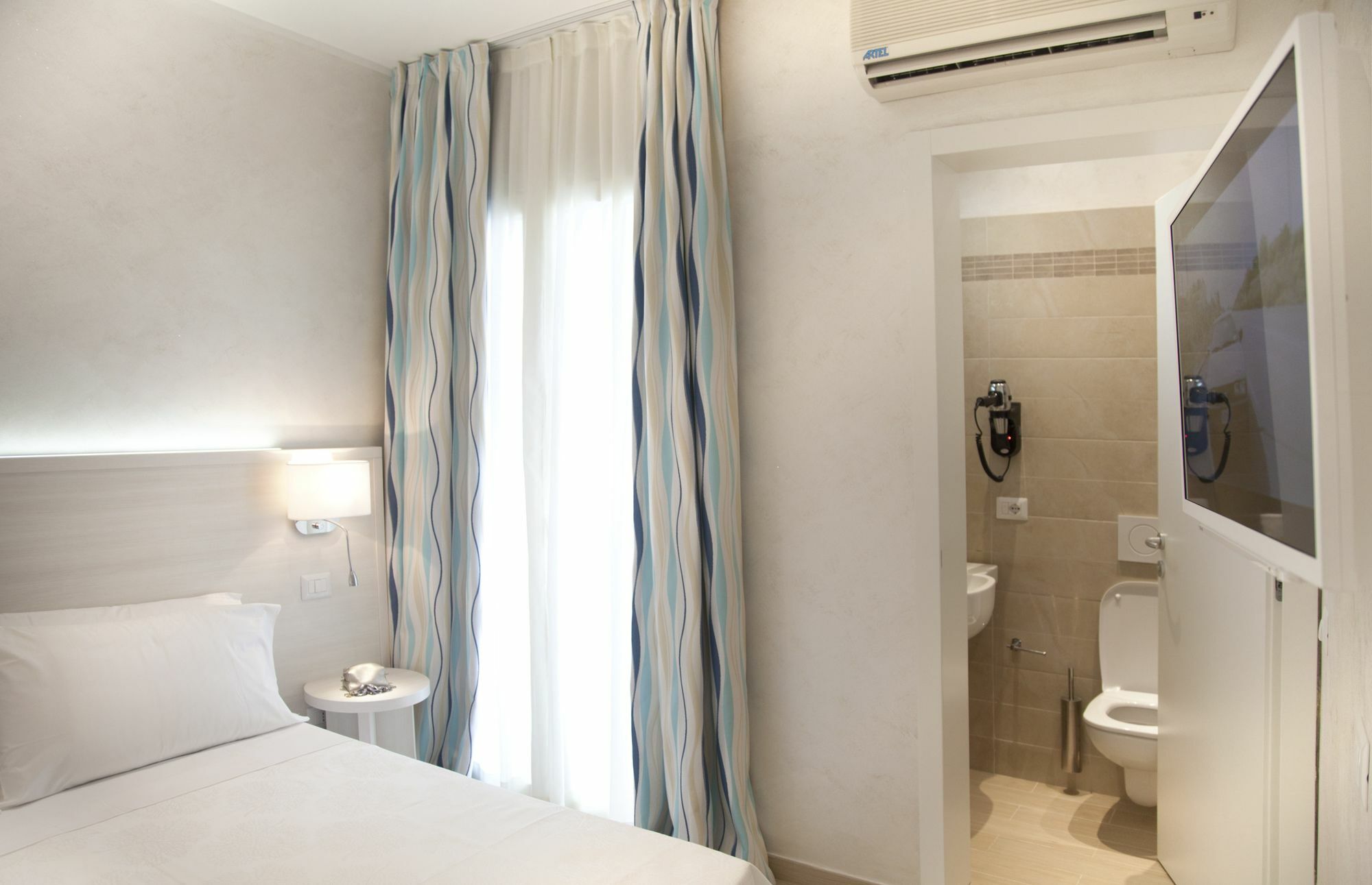 Marina Beach Suite Hotel 3* Rimini