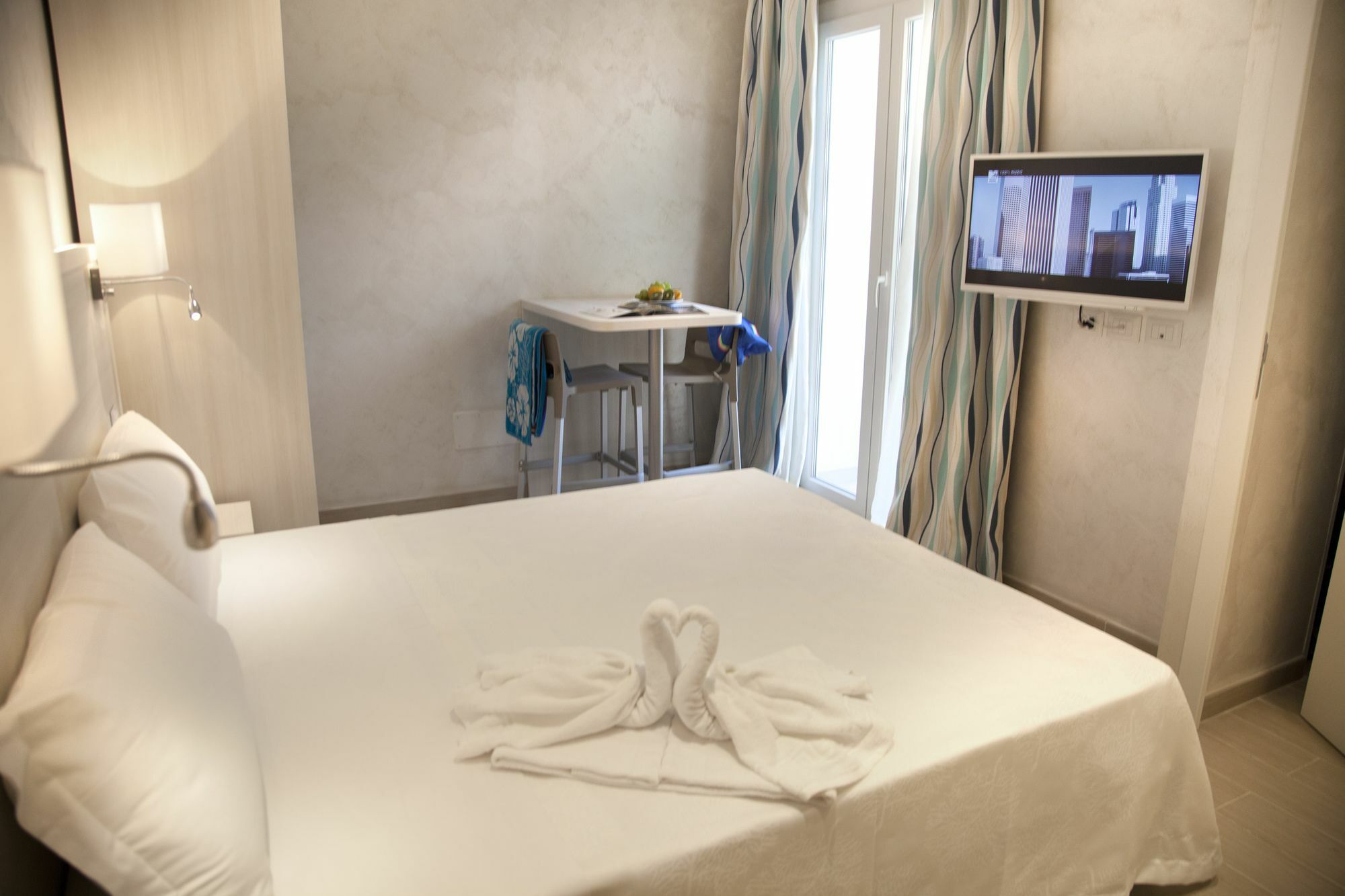 Marina Beach Suite Hotel 3*