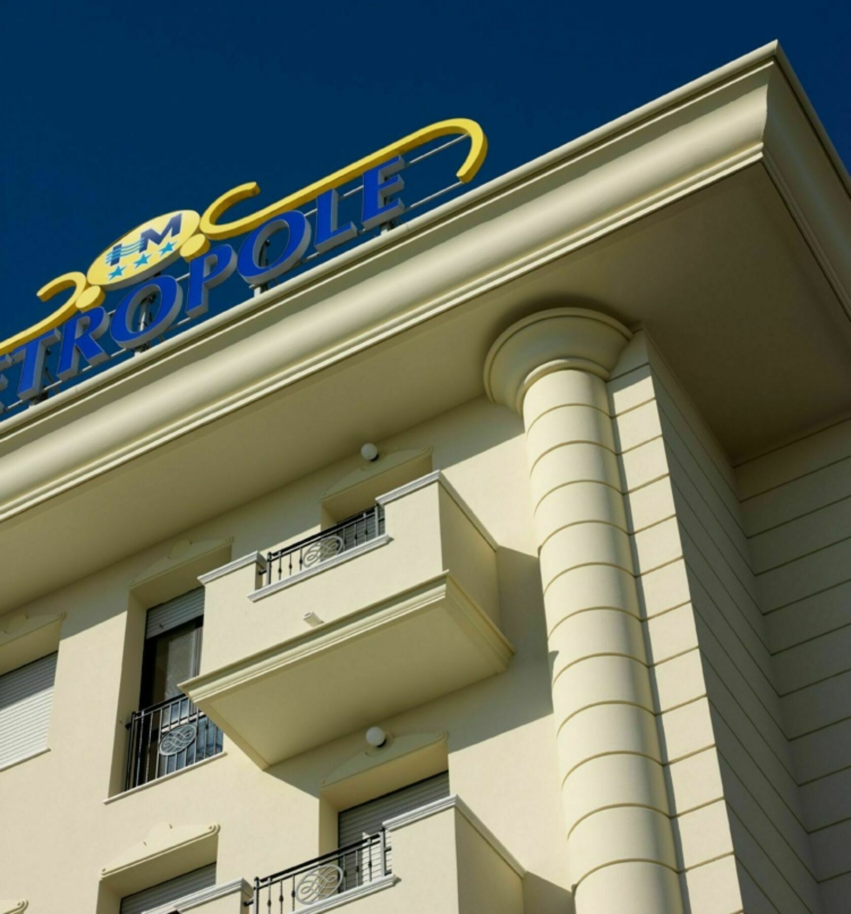 Hotel Metropole