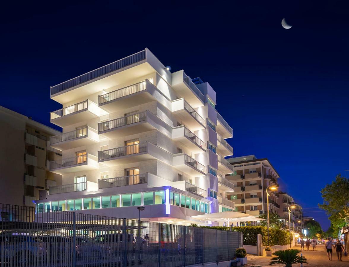 Ghirlandina 3* Rimini