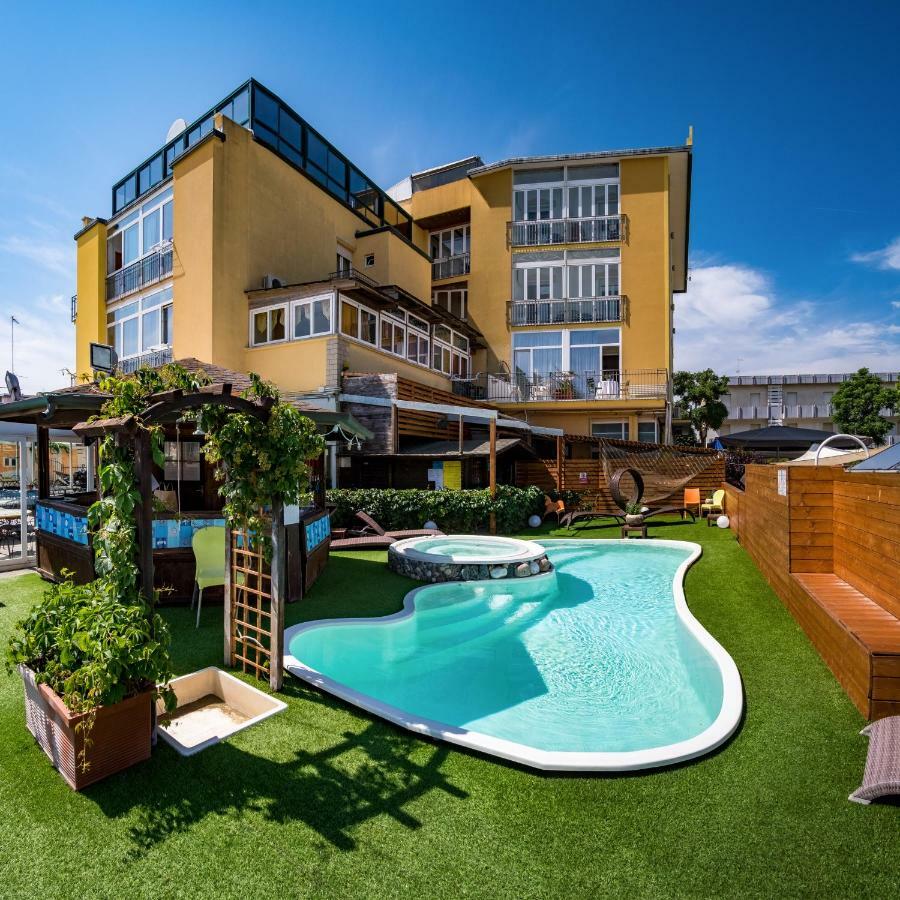 Estate 4* Rimini