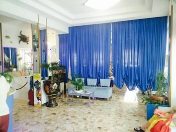Arlino Hotel 3*