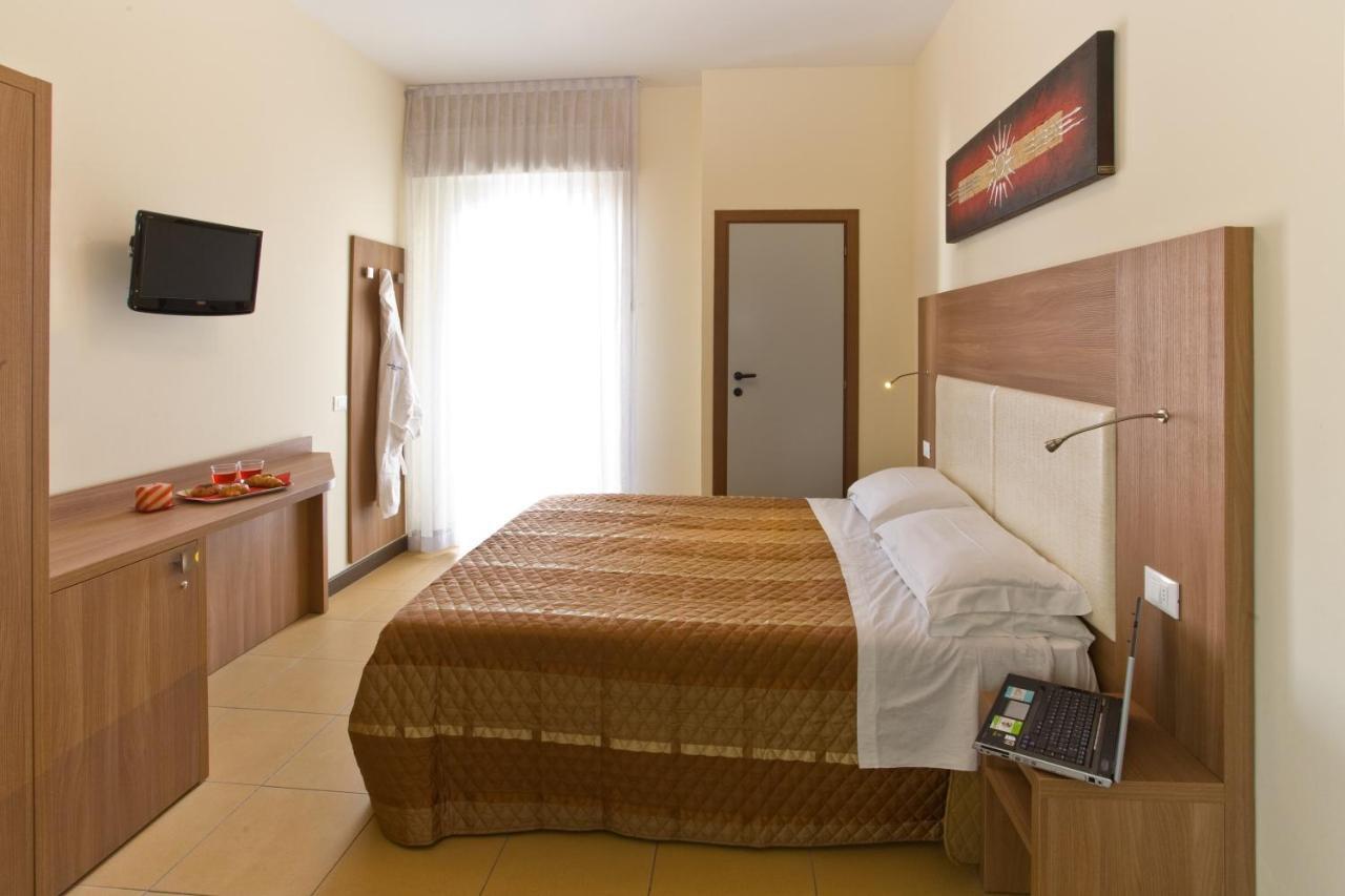 Hotel City 3*