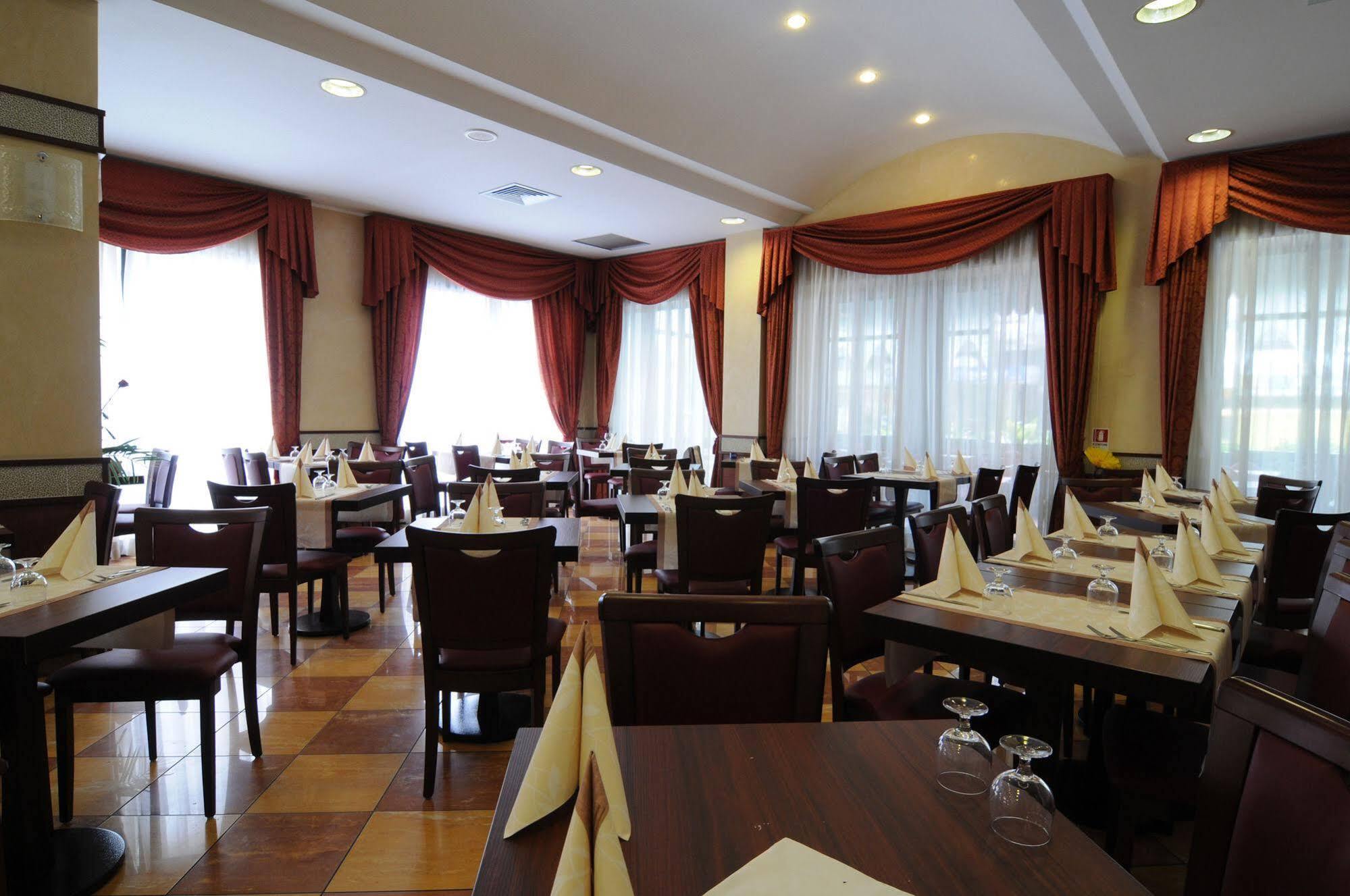 Hotel Hollywood Rimini