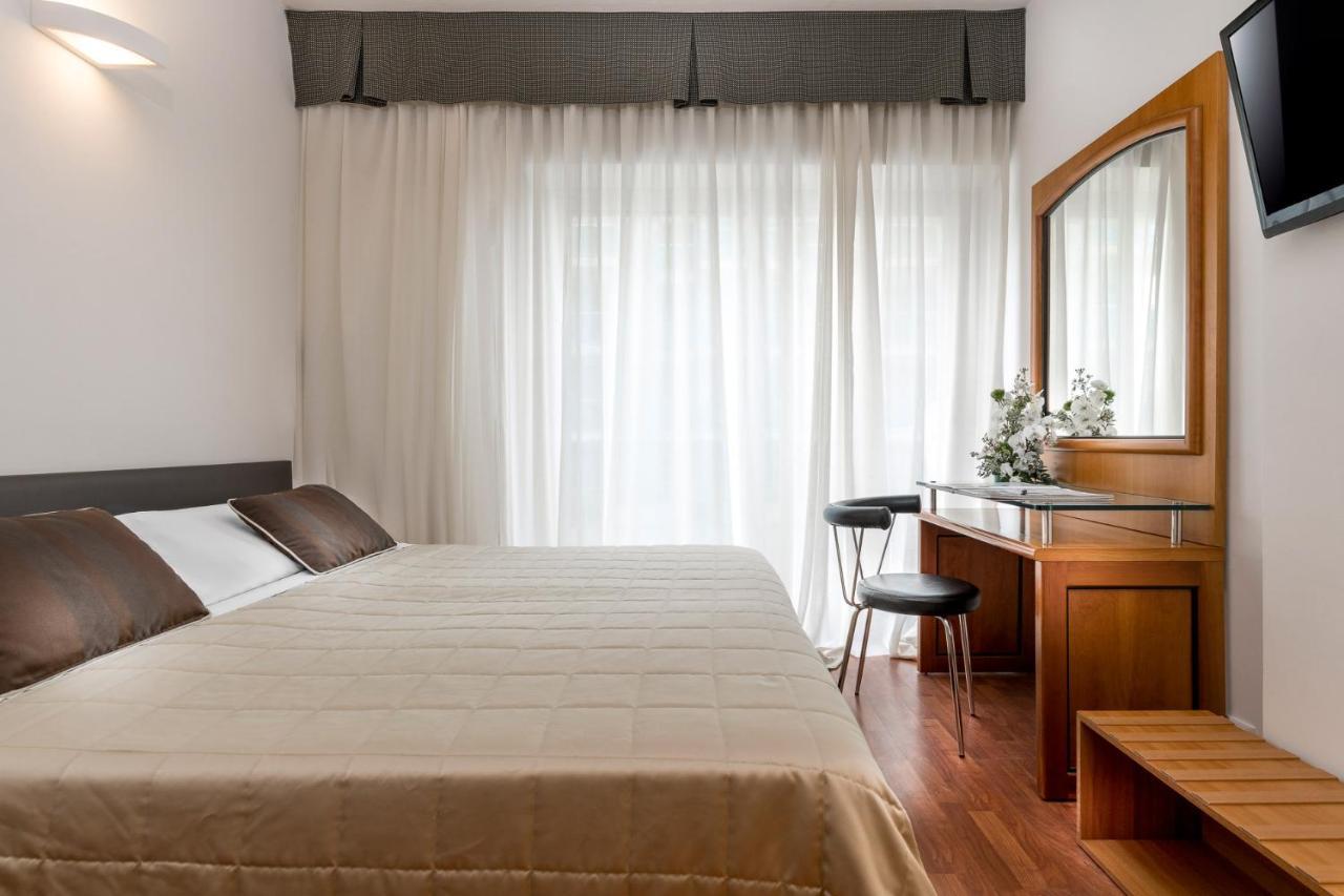 Continental Hotel 4*