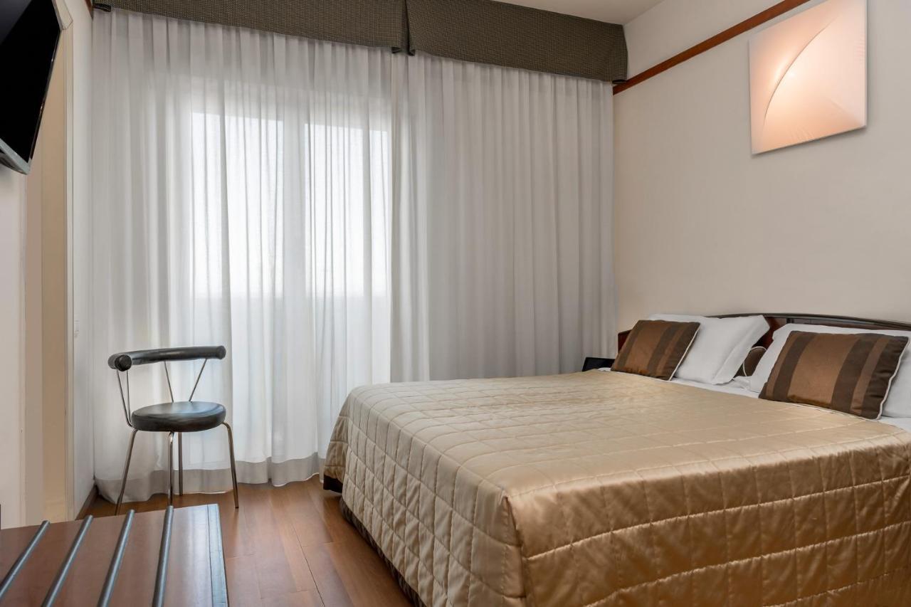 Continental 4* Rimini
