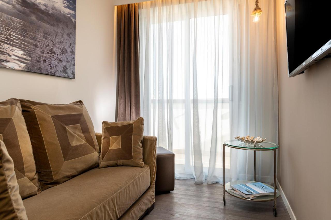 Continental Hotel 4*