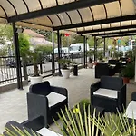 Hotel Villa Dina