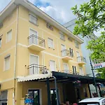 Asso Hotel
