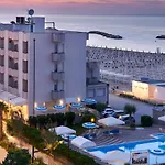 Hotel Atlantic