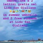 La Casa Di Clara Ombrellone Con 2 Lettini Al Lido San Giuliano Gratis E Parcheggio Privato Gratis