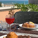 Hotel Alexander Resort