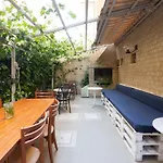 Hotel Zenith