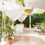 Hotel Ada