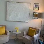 Traveller - 2 Bedrooms Apartment