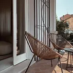 Villa Maldestra