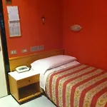 Hotel Junior