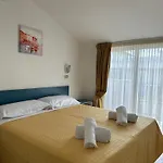 Hotel Till