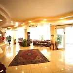 Hotel Gaston