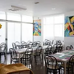 Hotel Morfeo - Young People Hotels