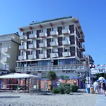 Hotel Suprem Sul Mare